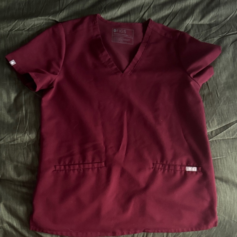 Figs Women's Short Sleeve Maroon Top